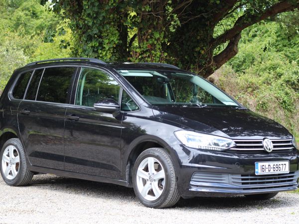 Volkswagen Touran MPV, Petrol, 2016, Black