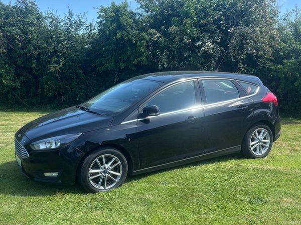 Ford Focus Hatchback, Diesel, 2016, Black