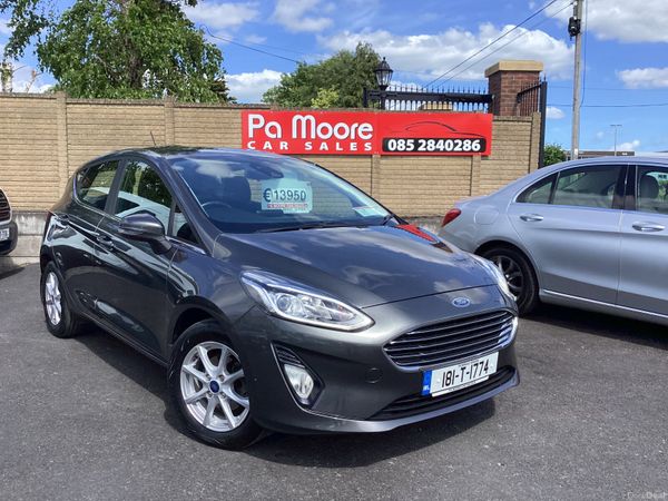 Ford Fiesta Hatchback, Petrol, 2018, Grey