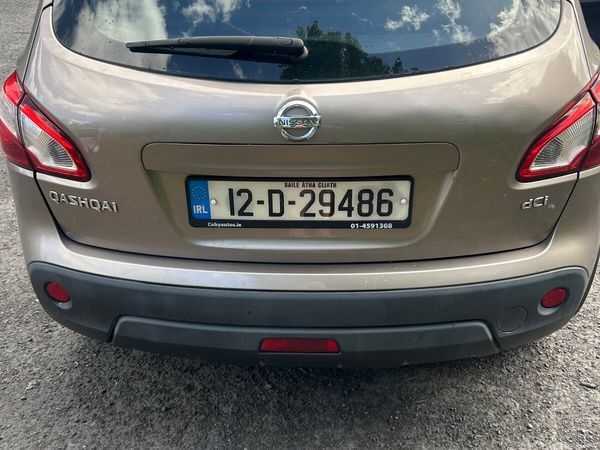 Nissan Qashqai Hatchback, Diesel, 2012, Brown