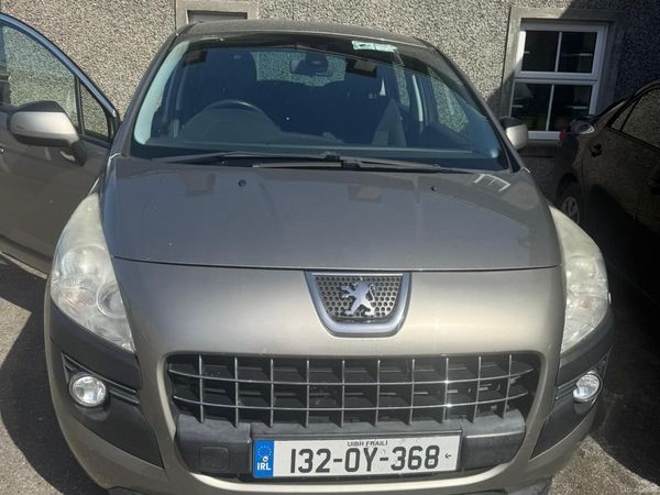 Peugeot 3008 MPV, Diesel, 2013, Grey