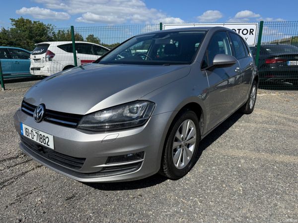 Volkswagen Golf Hatchback, Petrol, 2016, Gold