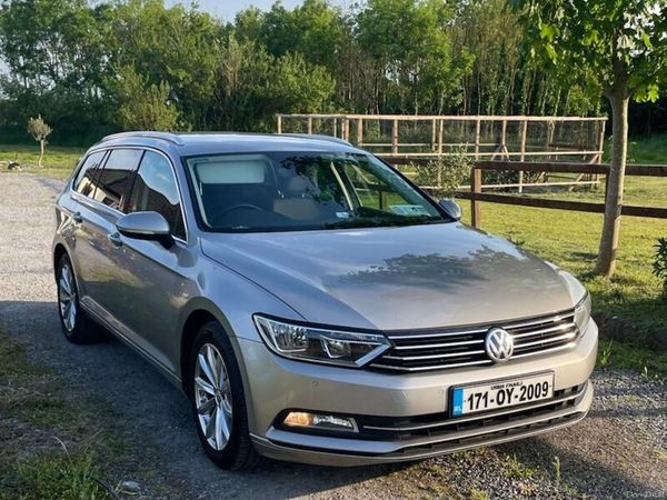 Volkswagen Passat Estate, Diesel, 2017, Silver