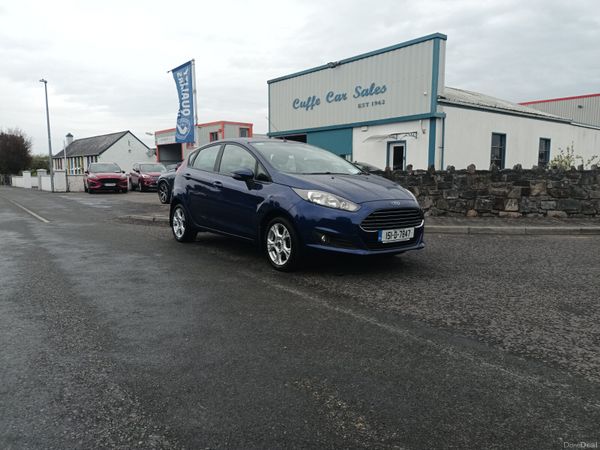 Ford Fiesta Hatchback, Petrol, 2015, Blue