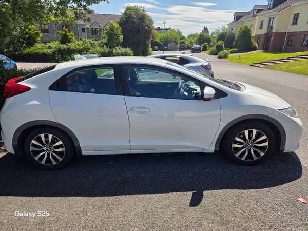 Honda Civic Hatchback, Diesel, 2013, White
