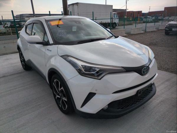 Toyota C-HR SUV, Petrol Hybrid, 2017, White