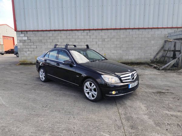 Mercedes-Benz C-Class Saloon, Diesel, 2010, Black