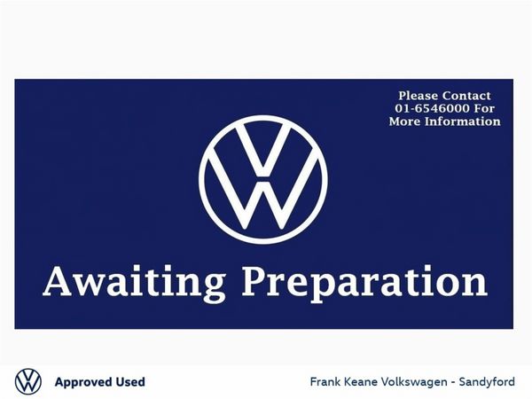 Volkswagen Golf Estate, Petrol, 2023, Blue