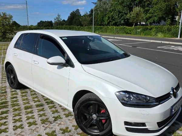 Volkswagen Golf Hatchback, Petrol, 2014, White