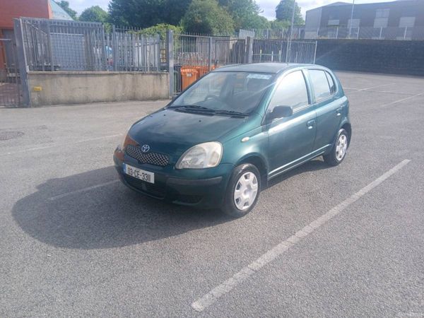 Toyota Yaris Hatchback, Petrol, 2003, Green