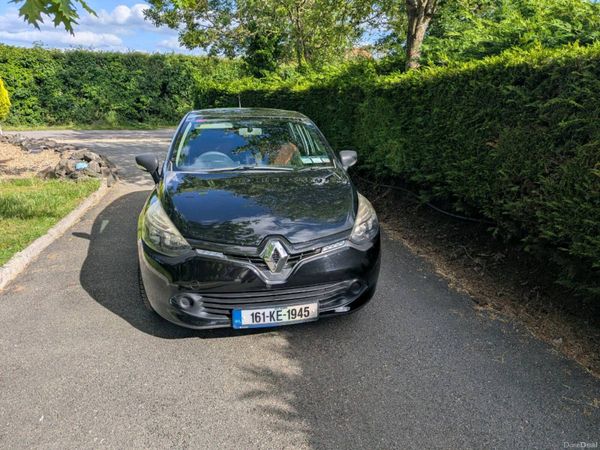 Renault Clio Hatchback, Petrol, 2016, Black