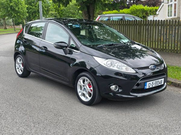 Ford Fiesta Hatchback, Petrol, 2012, Black