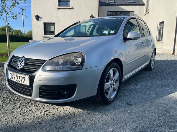 Volkswagen Golf Hatchback, Petrol, 2008, Silver