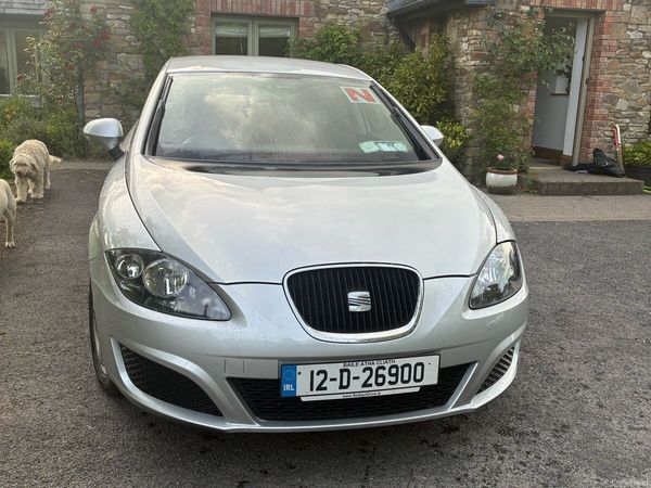 SEAT Leon Hatchback, Diesel, 2012, Silver
