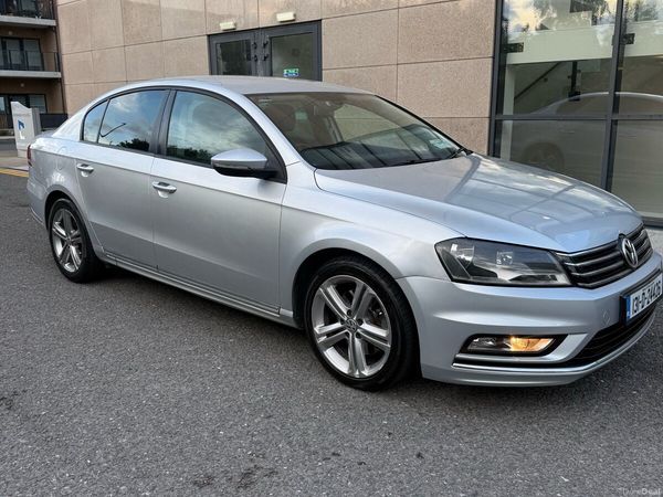 Volkswagen Passat Saloon, Diesel, 2013, Silver