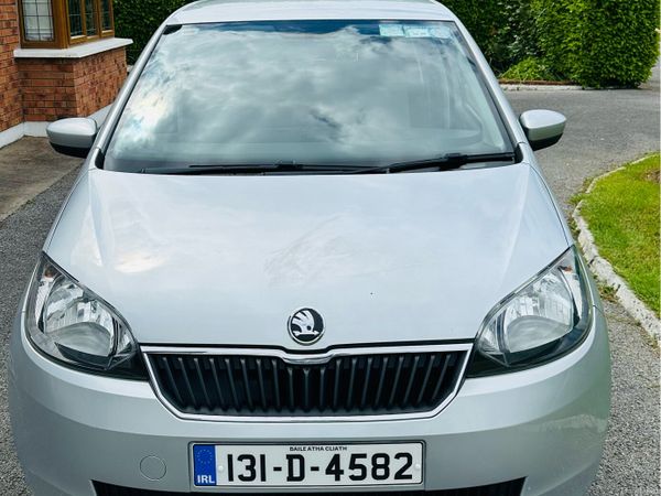 Skoda Citigo Hatchback, Petrol, 2013, Silver