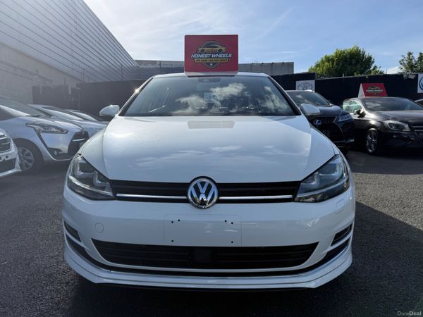 Volkswagen Golf Hatchback, Petrol, 2015, Blue