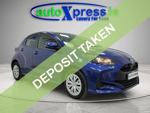 Toyota Yaris Hatchback, Petrol Hybrid, 2022, Blue