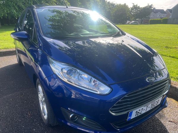 Ford Fiesta Hatchback, Petrol, 2016, Blue