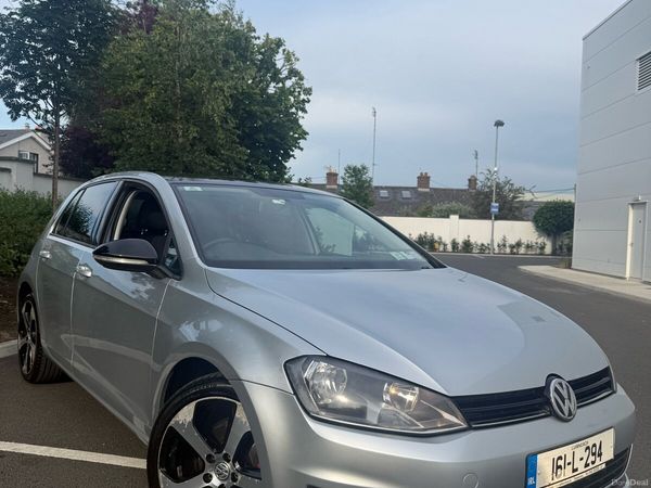 Volkswagen Golf Estate, Petrol, 2016, Silver