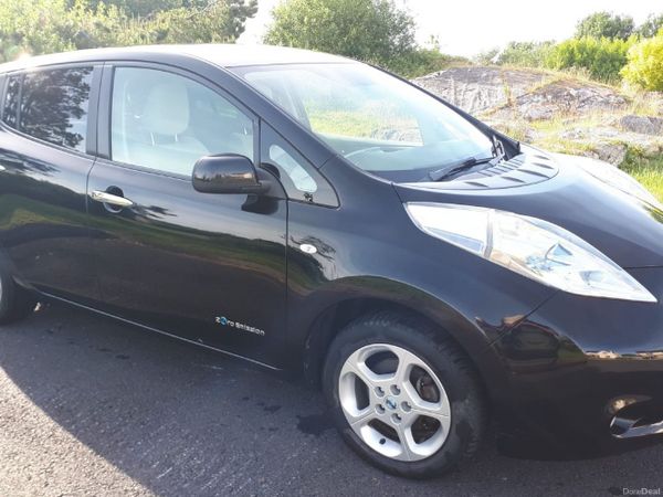 Nissan Leaf Hatchback, Electric, 2013, Black