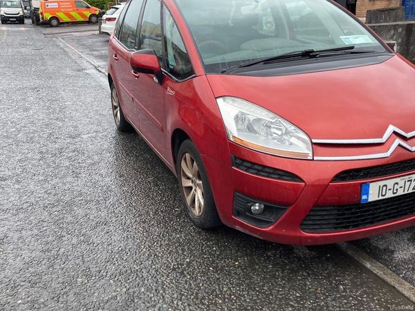 Citroen C4 Picasso MPV, Diesel, 2010, Red