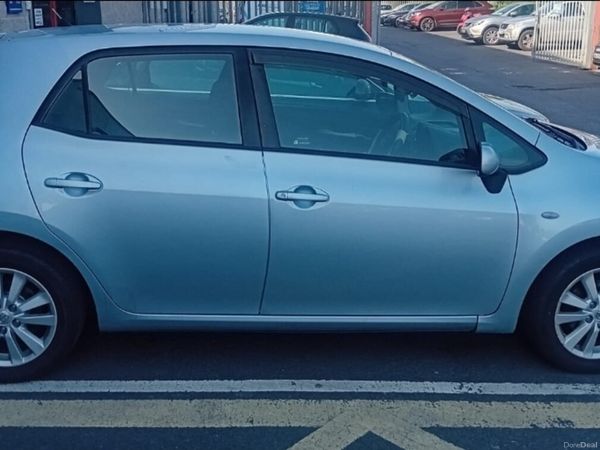 Toyota Auris Hatchback, Petrol, 2008, Blue
