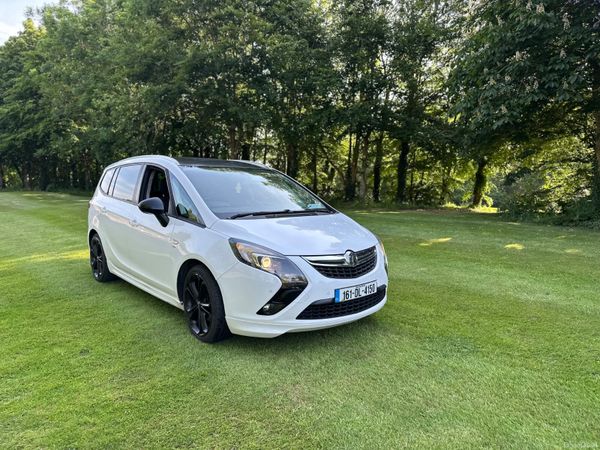 Vauxhall Zafira MPV, Diesel, 2016, White