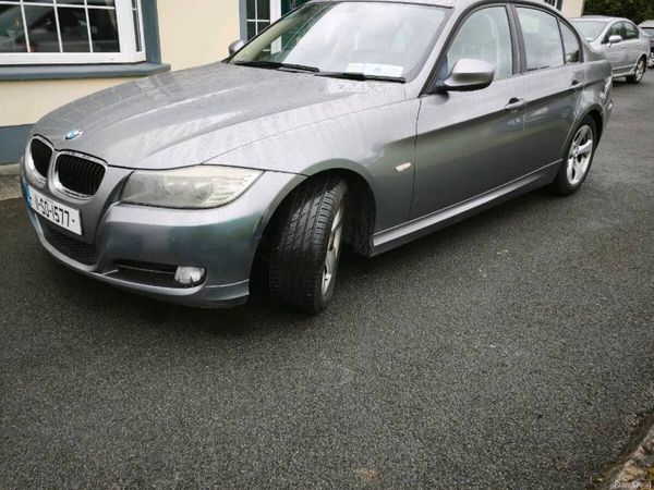 BMW 3-Series Saloon, Diesel, 2011, Grey