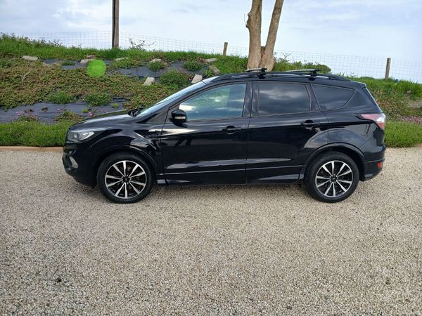 Ford Kuga SUV, Diesel, 2017, Black