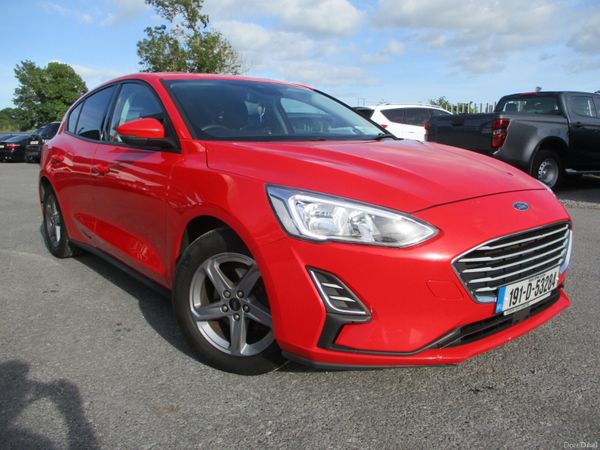 Ford Focus Hatchback, Diesel, 2019, Red