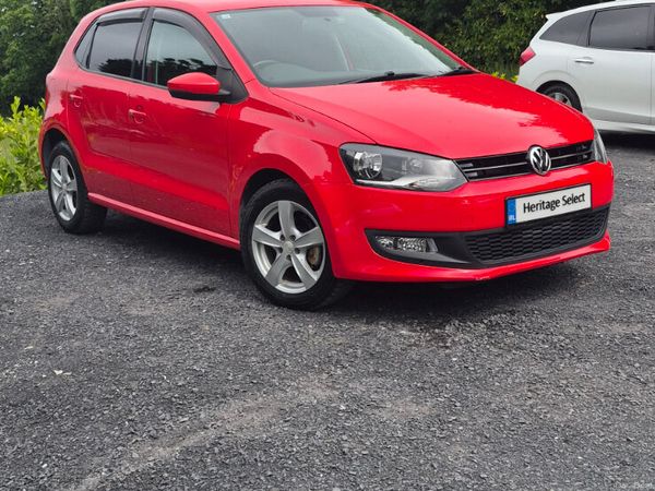 Volkswagen Polo Hatchback, Petrol, 2013, Red