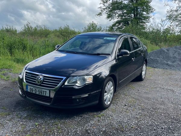 Volkswagen Passat Saloon, Diesel, 2009, Black