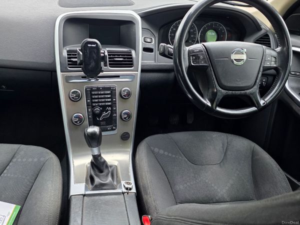 Volvo XC60 SUV, Diesel, 2011, Black