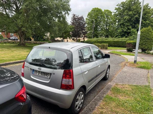 Kia Picanto Hatchback, Petrol, 2005, Silver