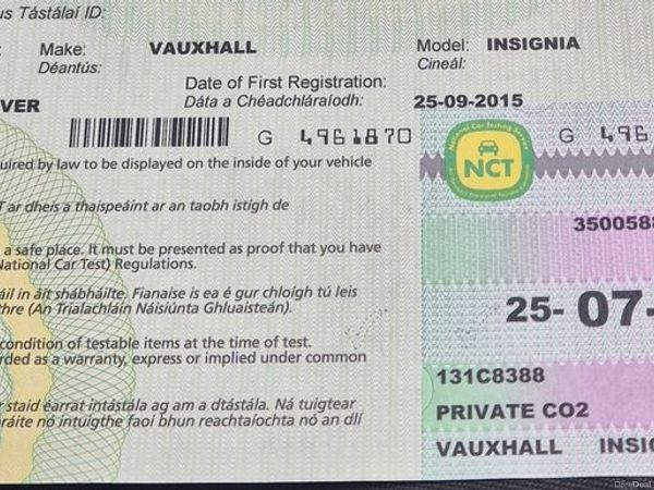 Vauxhall Insignia Hatchback, Diesel, 2013, Silver