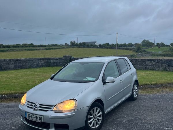 Volkswagen Golf Hatchback, Diesel, 2009, Silver