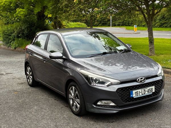 Hyundai i20 Hatchback, Diesel, 2015, Grey
