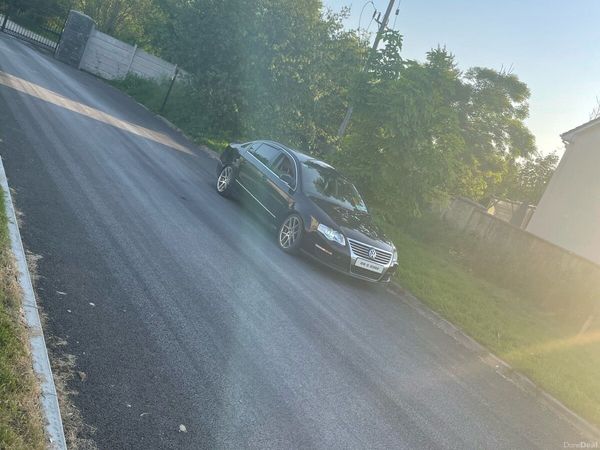 Volkswagen Passat Saloon, Diesel, 2009, Black