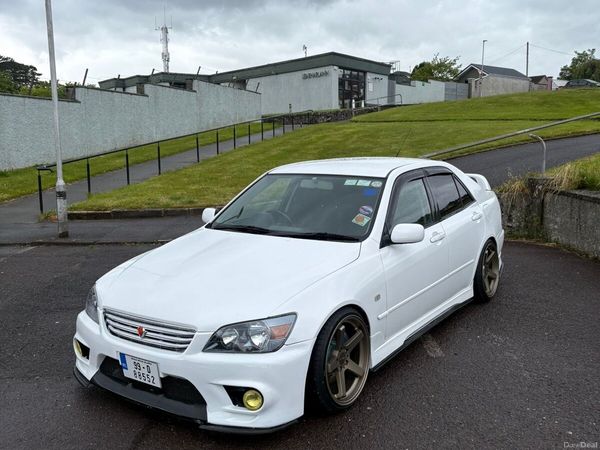 Toyota Other Saloon, Petrol, 1999, White
