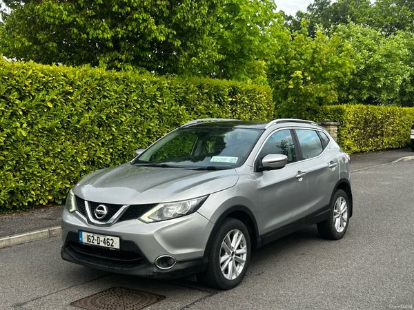 Nissan Qashqai Hatchback, Diesel, 2016, Silver
