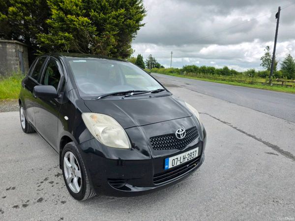 Toyota Yaris Hatchback, Petrol, 2007, Black