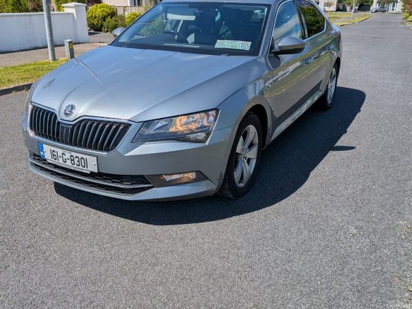 Skoda Superb Hatchback, Diesel, 2016, Grey