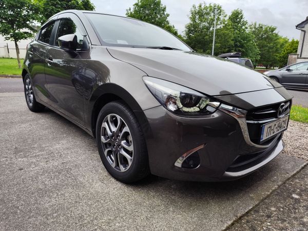 Mazda Demio MPV, Diesel, 2017, Brown