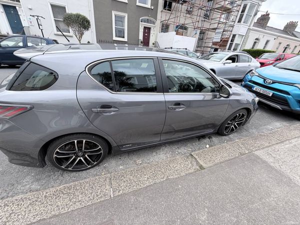 Lexus CT Hatchback, Petrol Hybrid, 2012, Grey