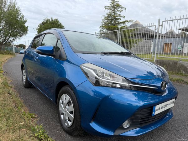 Toyota Vitz Hatchback, Petrol, 2015, Blue