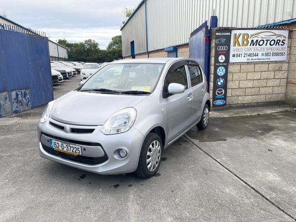 Toyota Passo Hatchback, Petrol, 2015, Silver