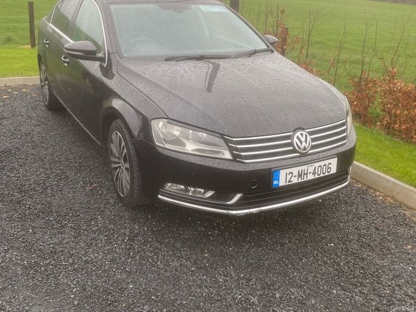 Volkswagen Passat Saloon, Diesel, 2012, Black