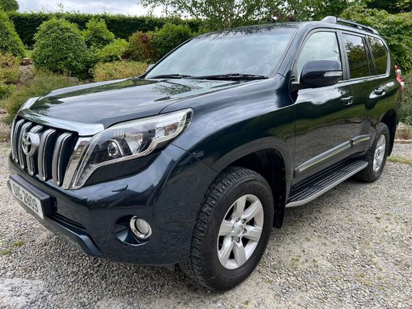 Toyota Land Cruiser SUV, Diesel, 2015, Grey