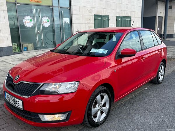 Skoda Rapid Hatchback, Diesel, 2015, Red